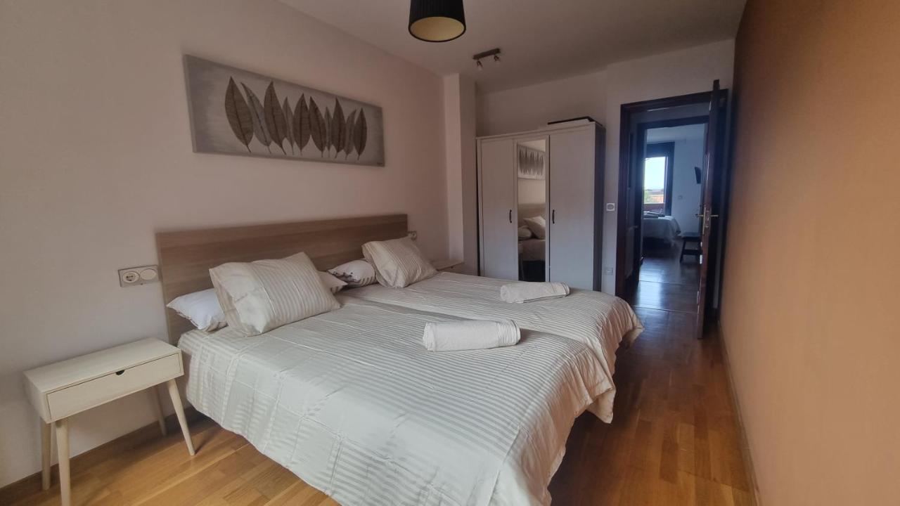 Piso Zona Hospital 6 Personas Daire Oviedo Dış mekan fotoğraf